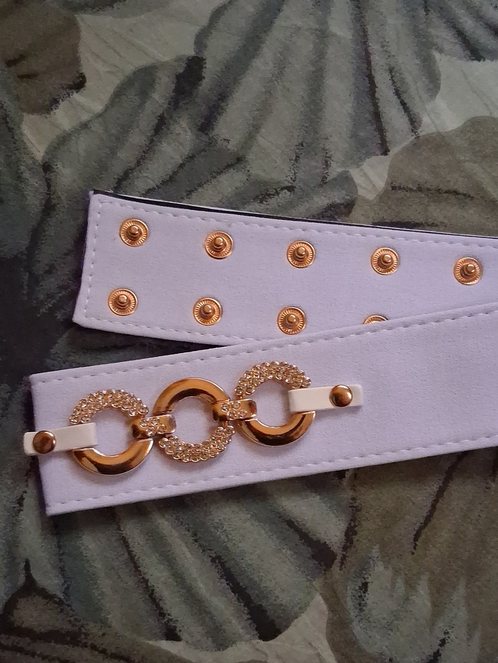 White Women's Stretch Belt with Gold Ring Accent - Picture 2 of 8